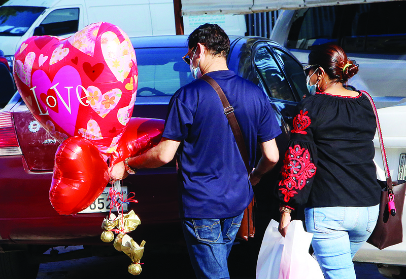 Gift shops go red for Valentine's Day
