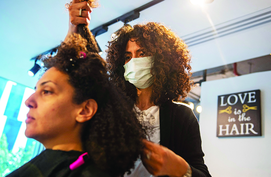 Rola Amer, hairstylist at the