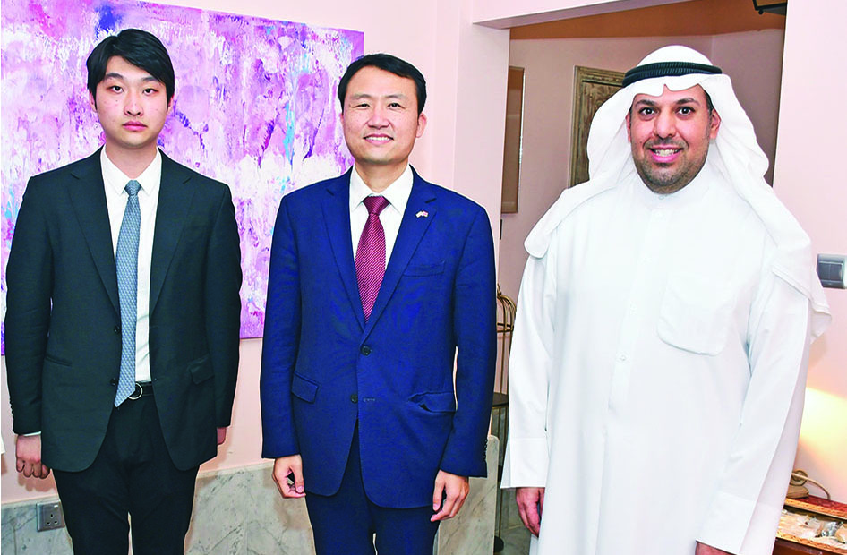 Advisor to Chinese Ambassador, Chinese Charge d’Affaires and Abdulaziz <br>Al-Anjeri