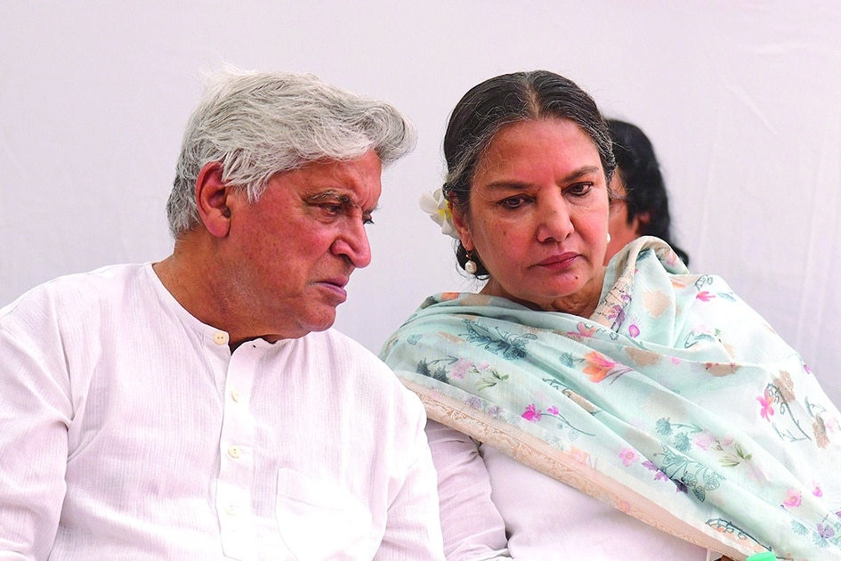 Indian Poet Javed Akhtar and actress Shabana Azmi attend the funeral.