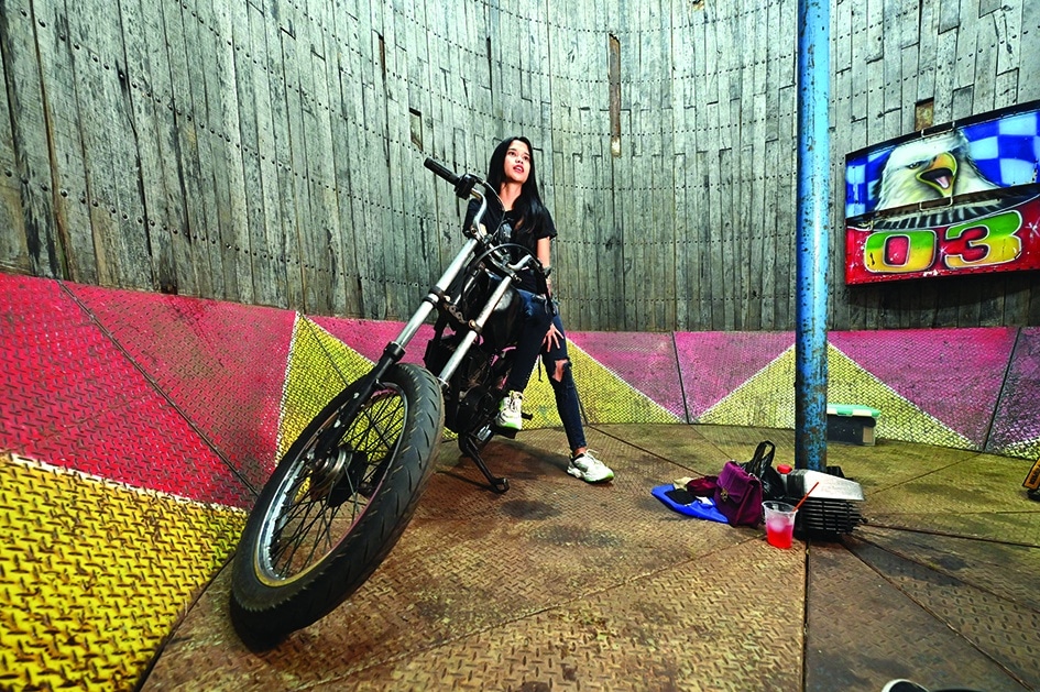 Daredevil Karmila Purba, a rider of the 