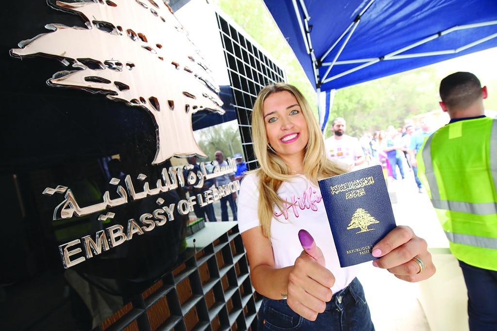 Lebanese in Kuwait cast their votes