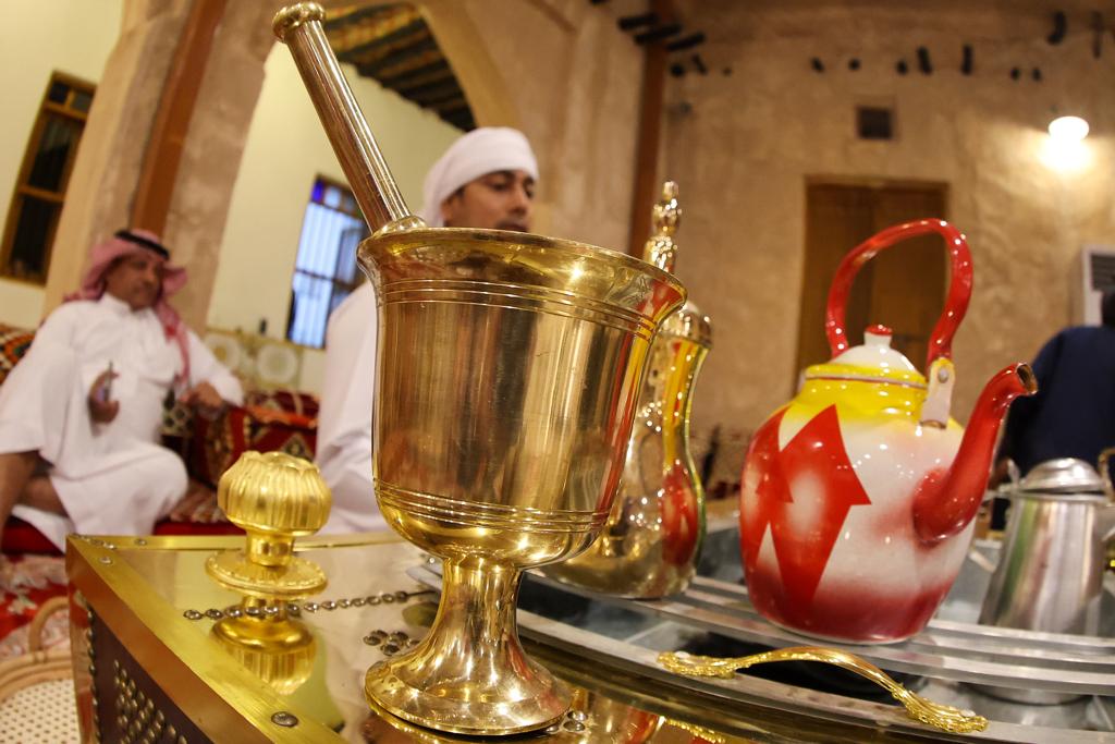 Taste of Qatari hospitality: Traditional Arabic coffee