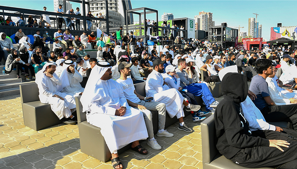 Kuwait fans throng malls, cafes for WCup matches