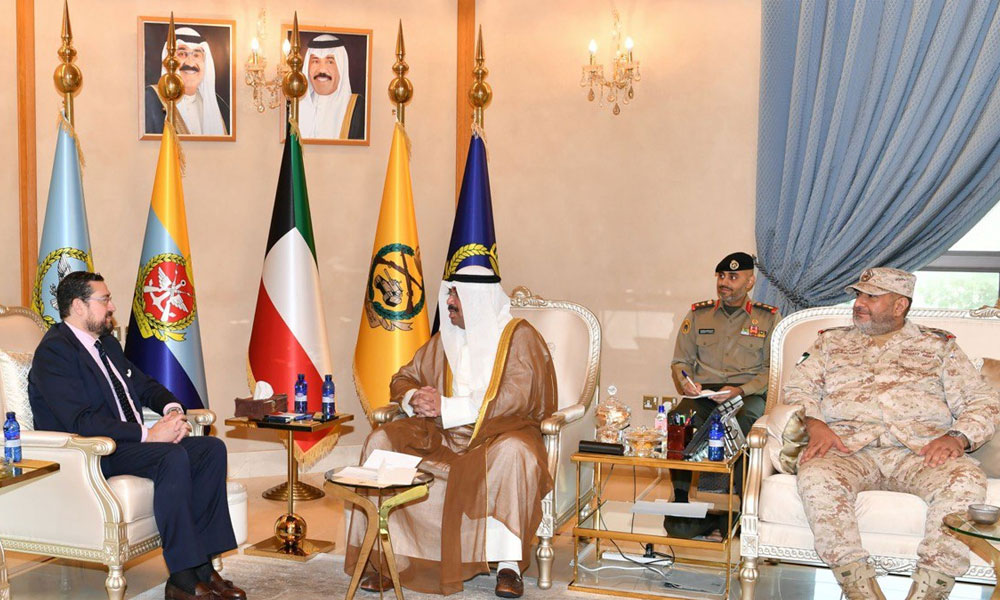 Defense Minister Sheikh Abdullah Ali Al-Abdullah with the ambassador of Italy
