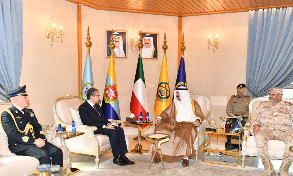 Defense Minister Sheikh Abdullah Ali Al-Abdullah with the ambassador of Spain