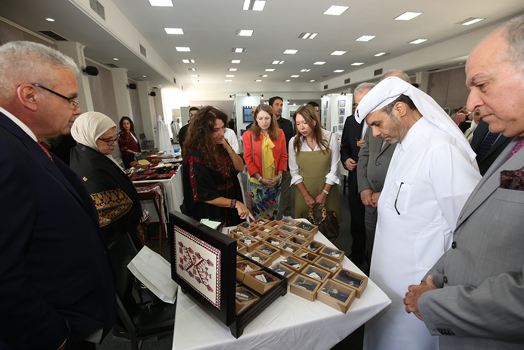 Exhibition sheds light on history of Palestinian heritage, handicrafts