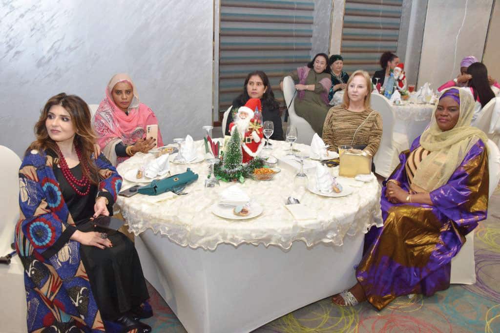Diplomatic women committee celebrates Xmas and New Year