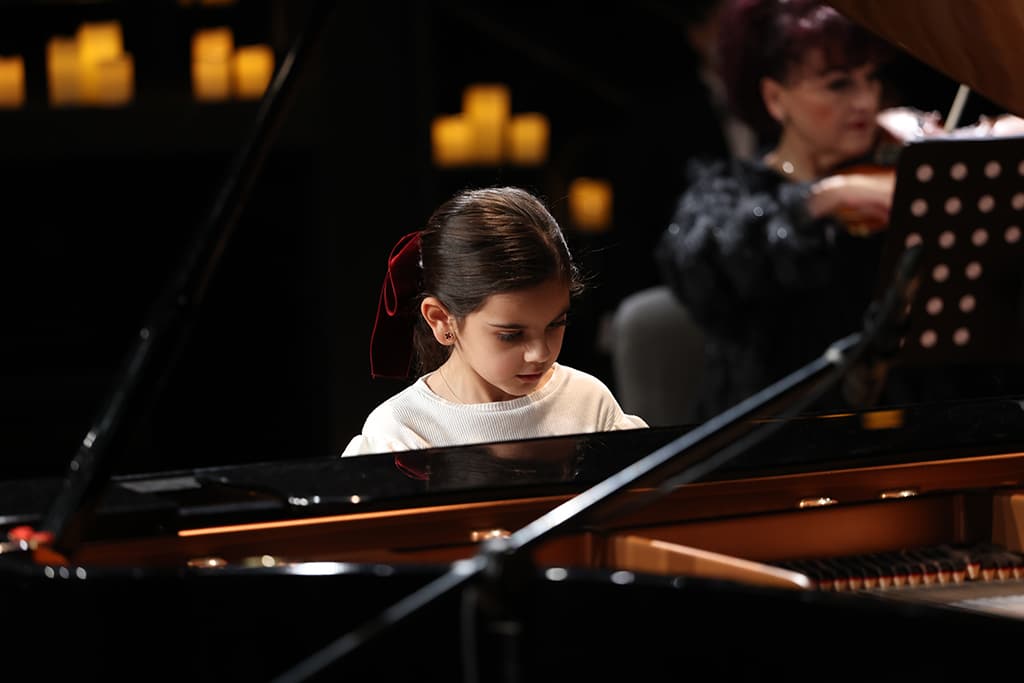 Sound of music: Lina Bakir Music Academy children stage candlelight performance