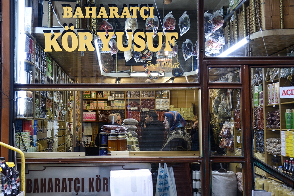 Clients shop at the herbal shop