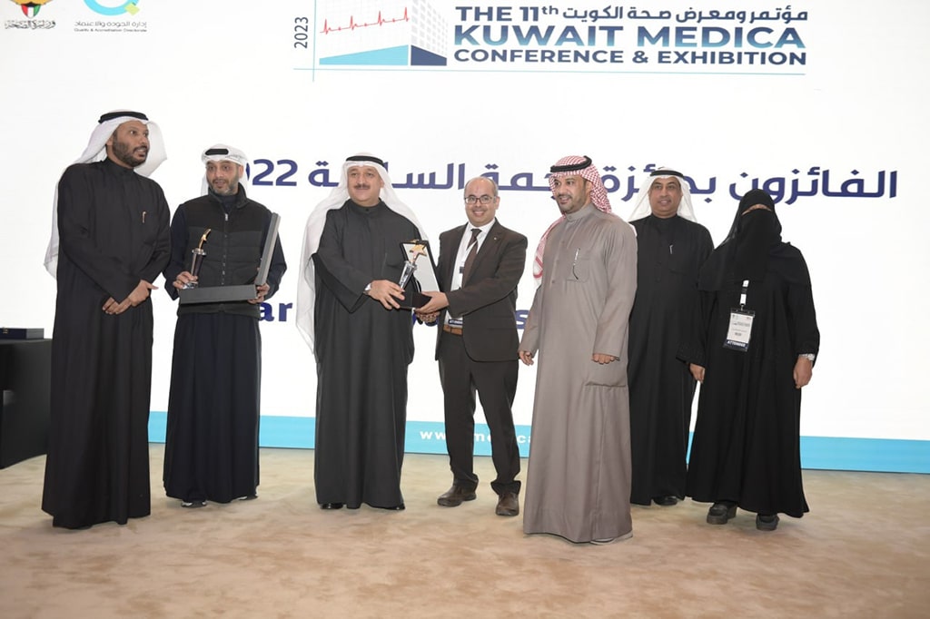 Dr Al-Awadhi stresses role of private sector in developing health projects