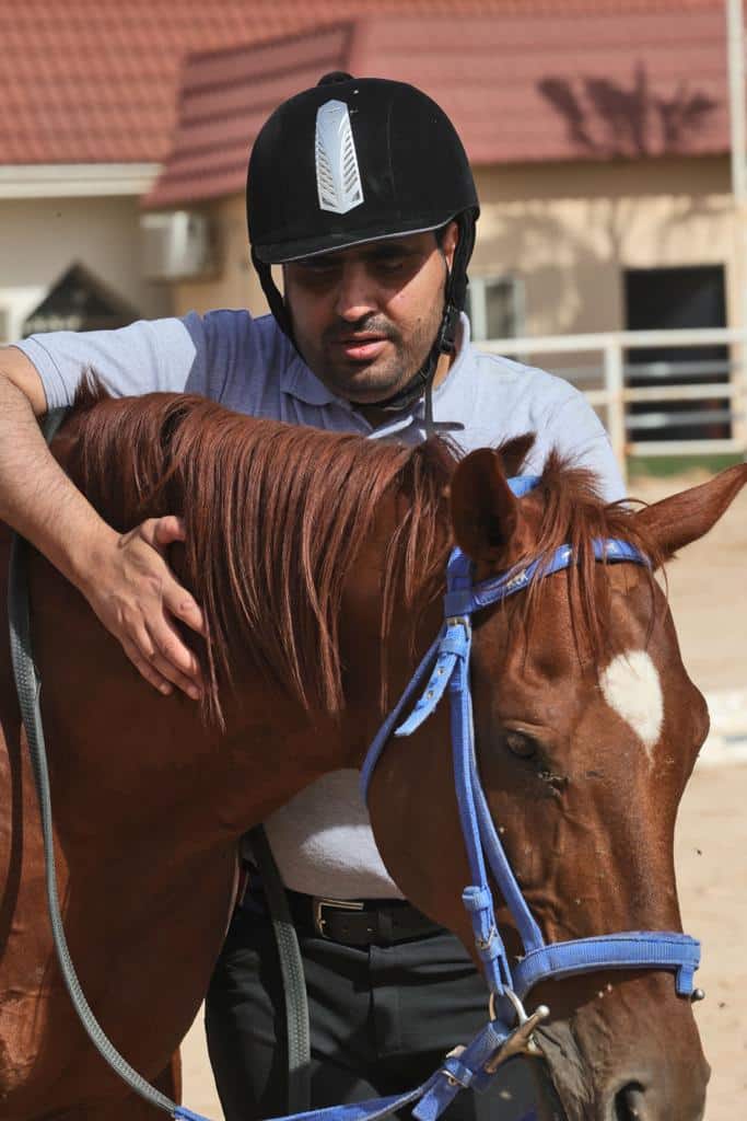 Blind Saudi horseman clears jumps to gain recognition