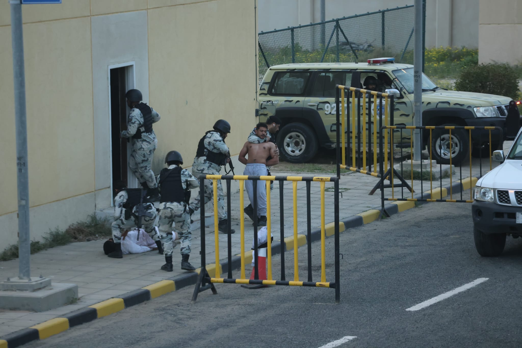 Mock drills demonstrate combat skills of Kuwait’s security forces