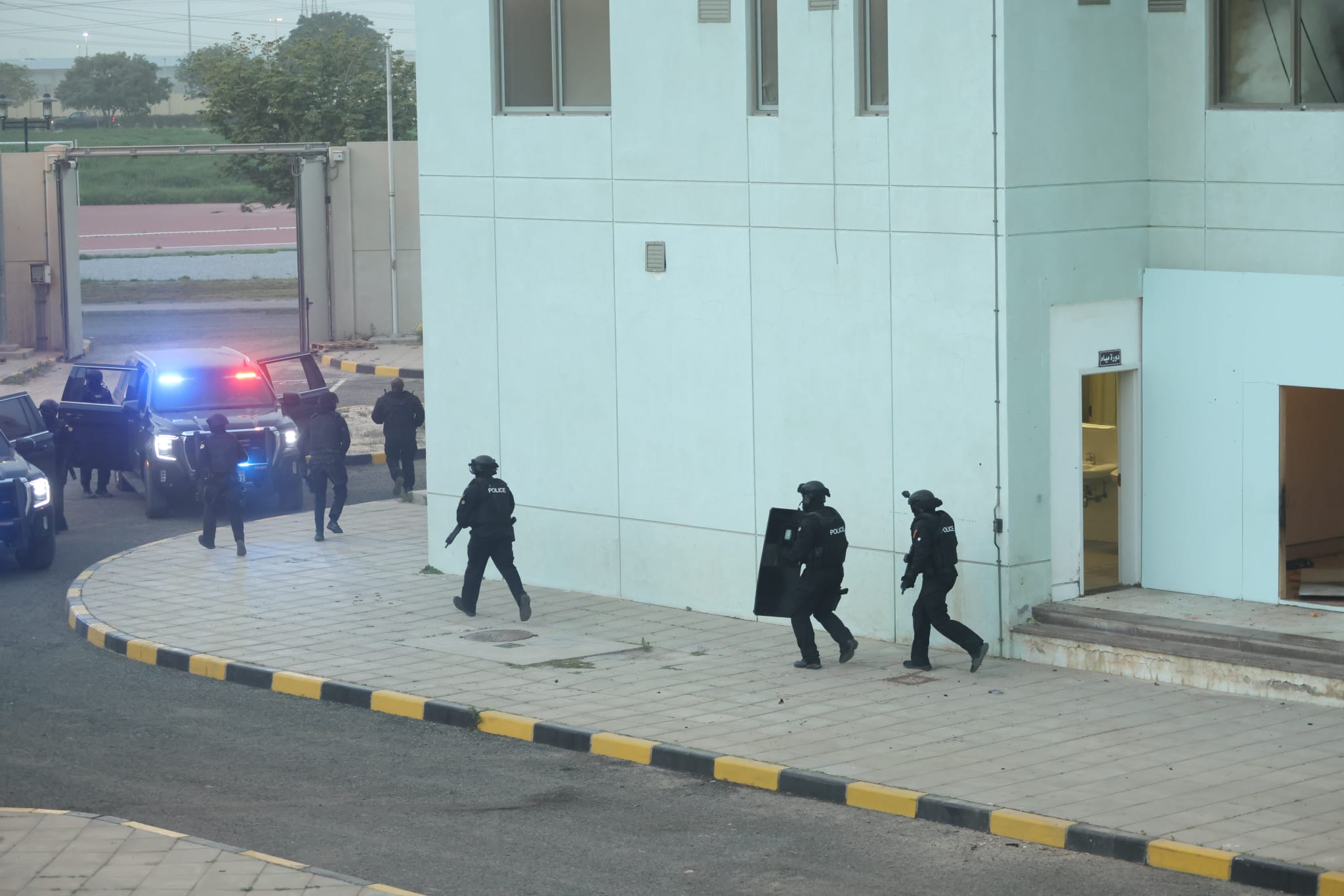 Mock drills demonstrate combat skills of Kuwait’s security forces