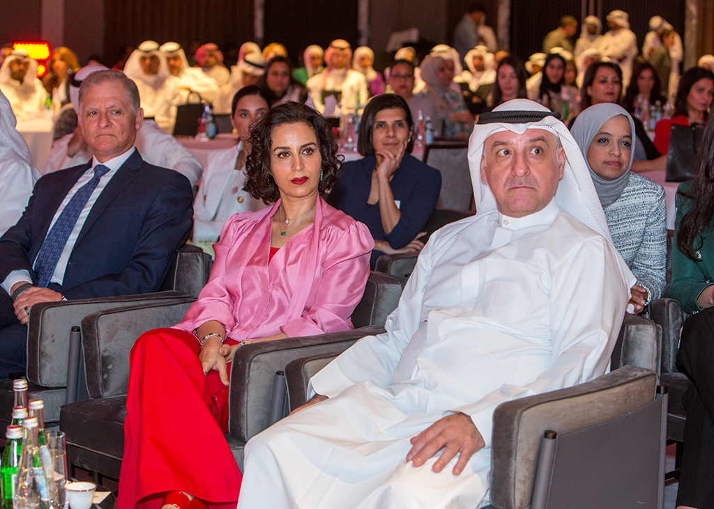 CEO of Alghanim Industries Samir Kasem (left) with Waleed Khaled Mandani (right) and his wife during the conference.