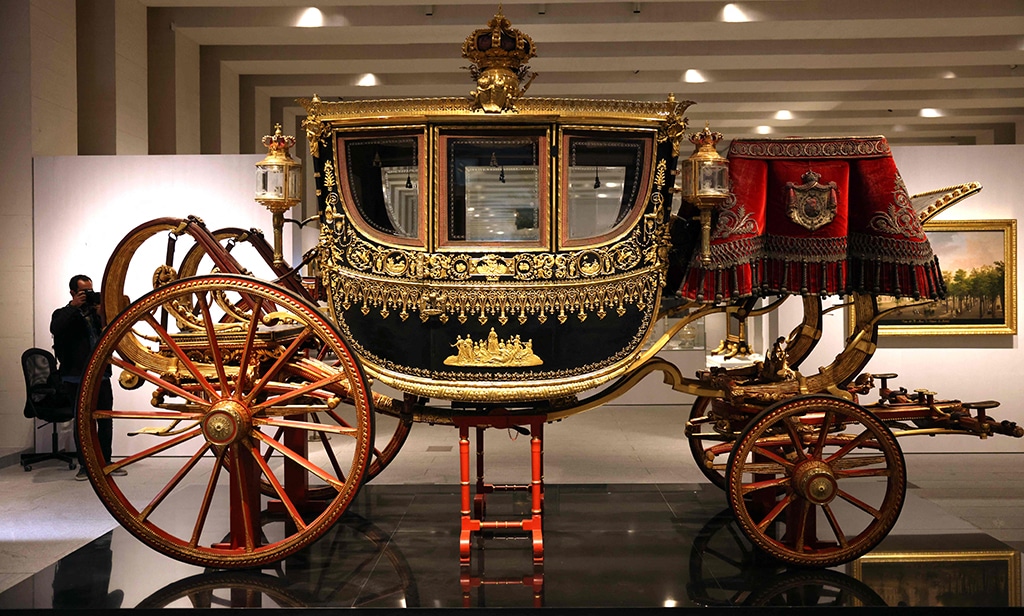 Picture shows a Spanish royal carriage exhibited at the Galeria de las Colecciones Reales.