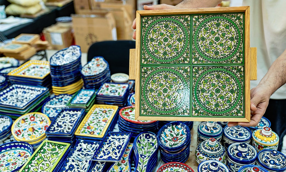 Palestinian products exhibited in Kuwait